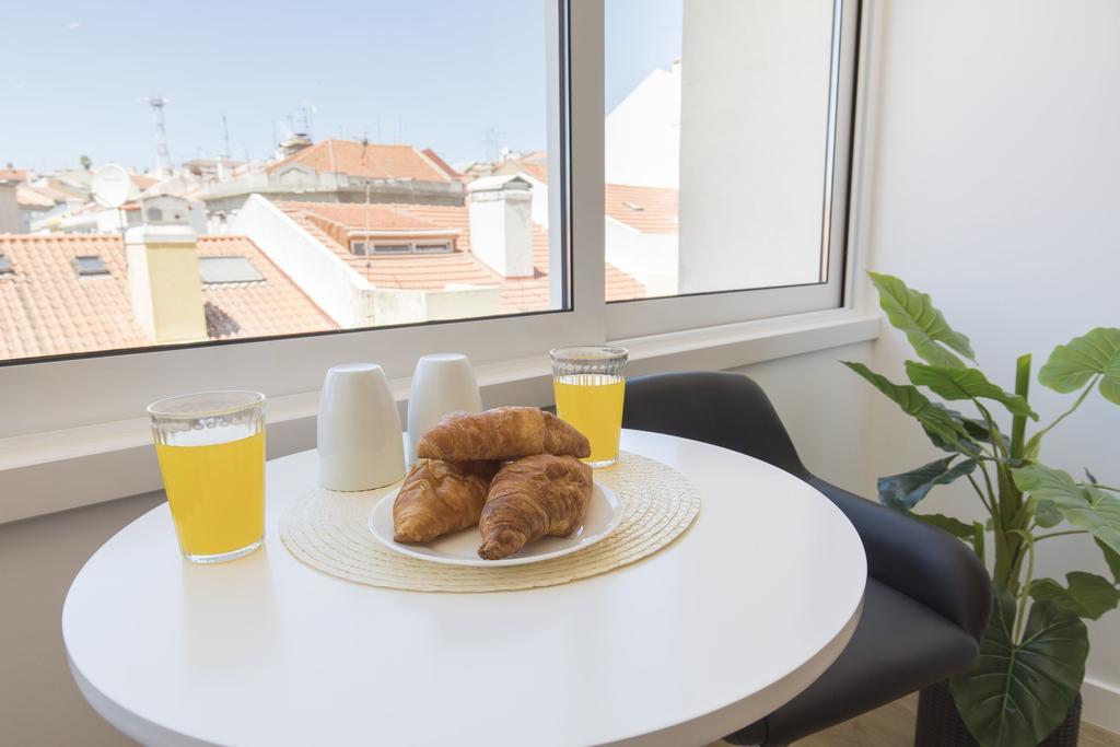 Lovelystay - Light & Comfy Flat Lisbon Exterior photo